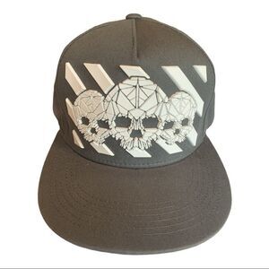 NEW Top Level SKULLS snapback baseball cap